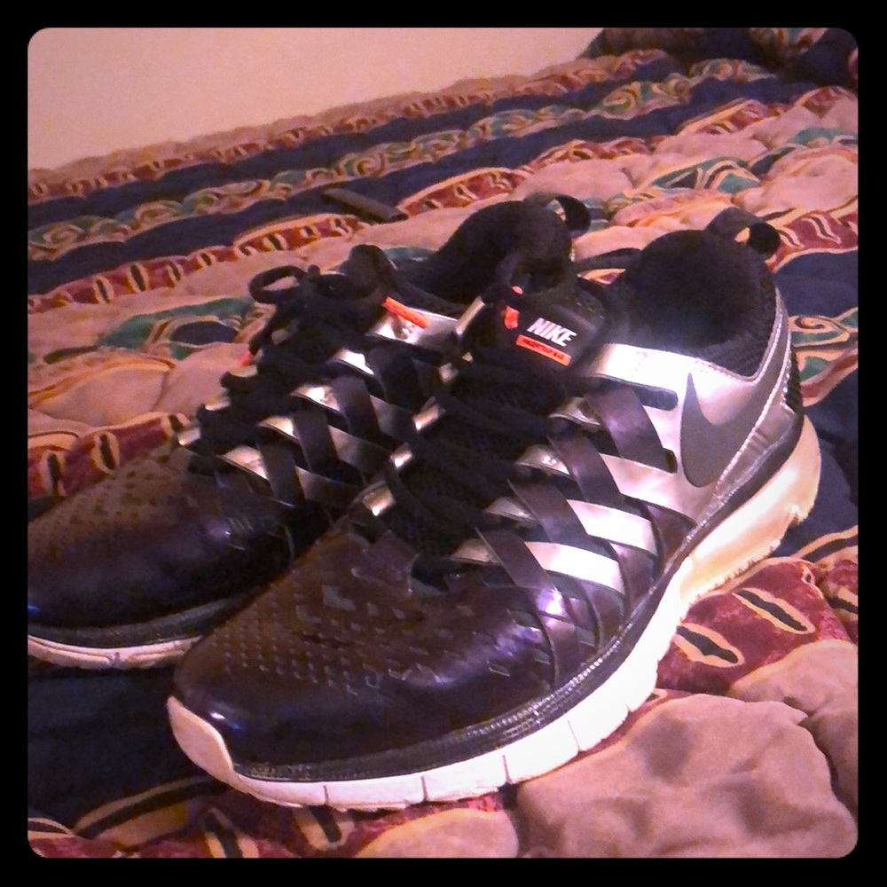 Super Bowl edition Nike fingertraps